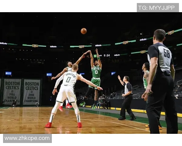 热火与凯尔特人激战至绝杀时刻精彩回顾与赛后分析